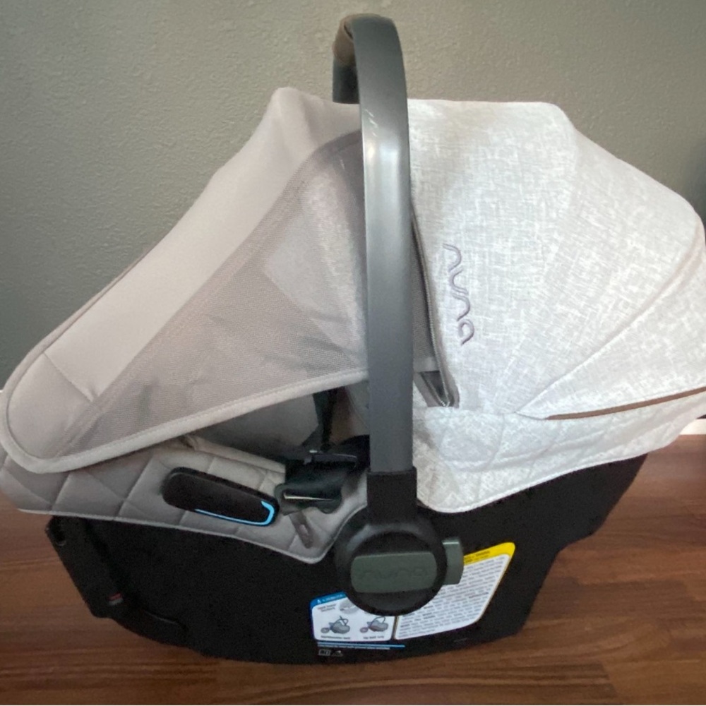 Nuna URBN Pipa baseless infant